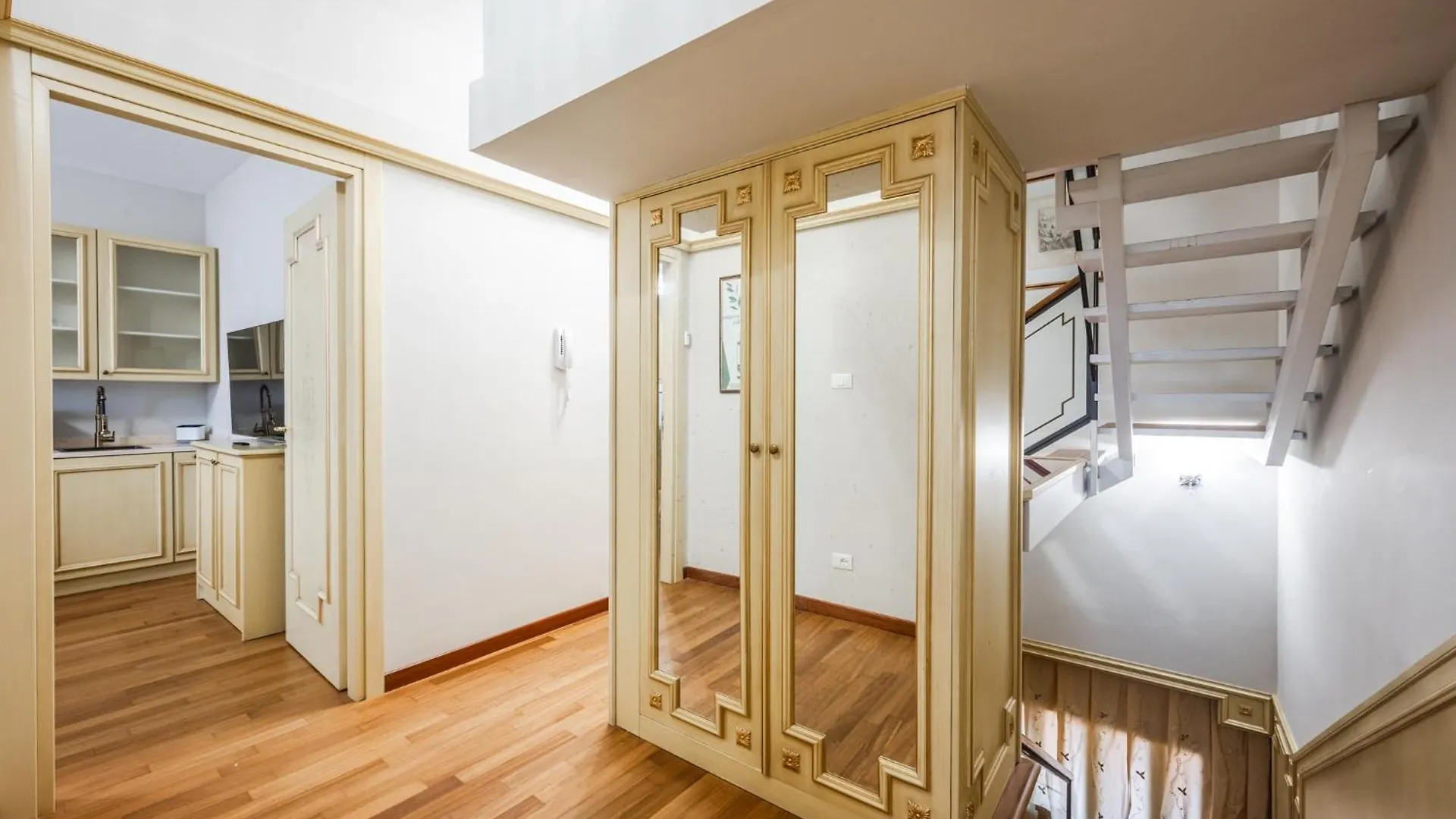 Apartment Ab Plus - Via Riva Di Reno 29 Bologna