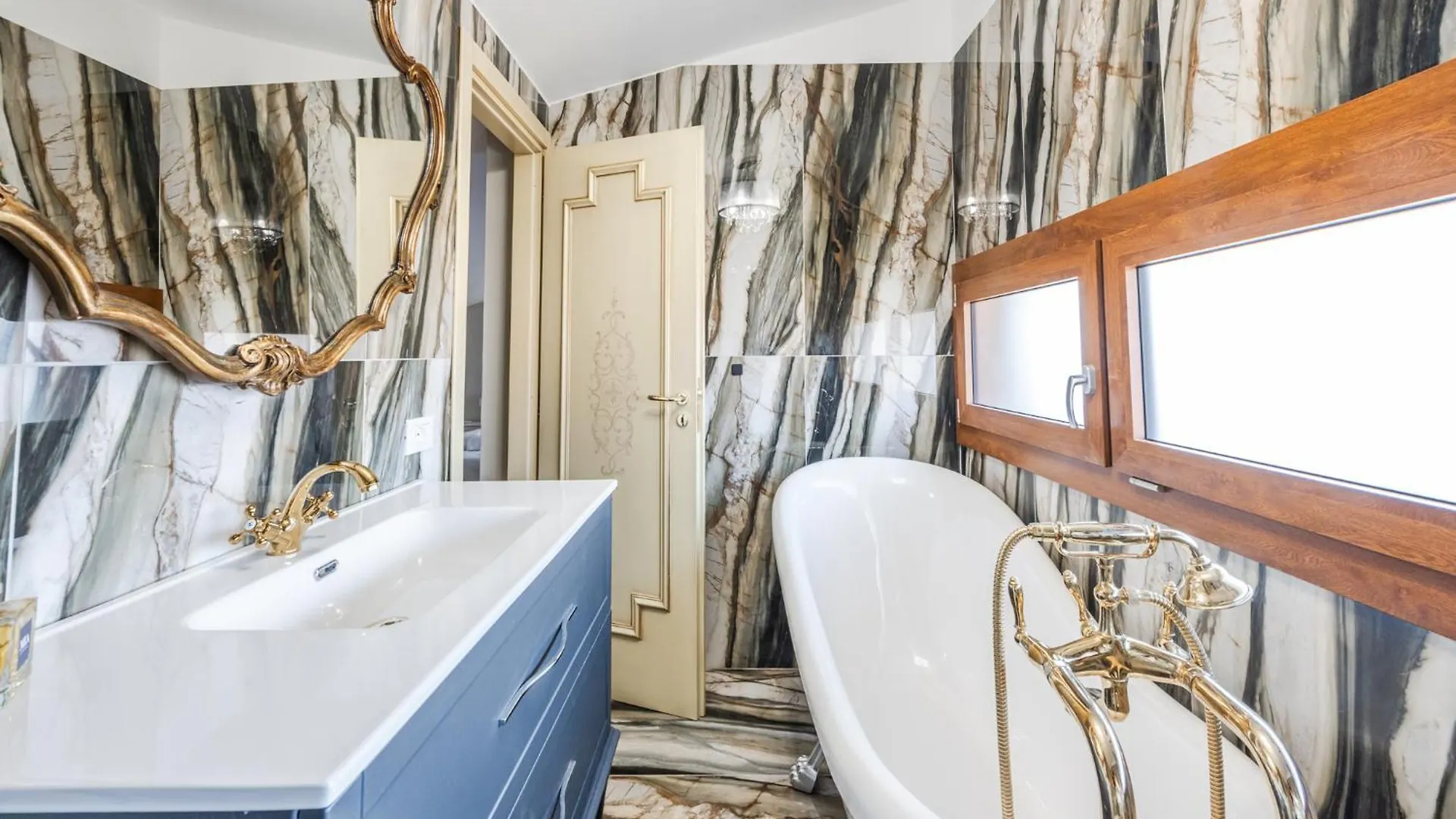 Apartment Ab Plus - Via Riva Di Reno 29 Bologna