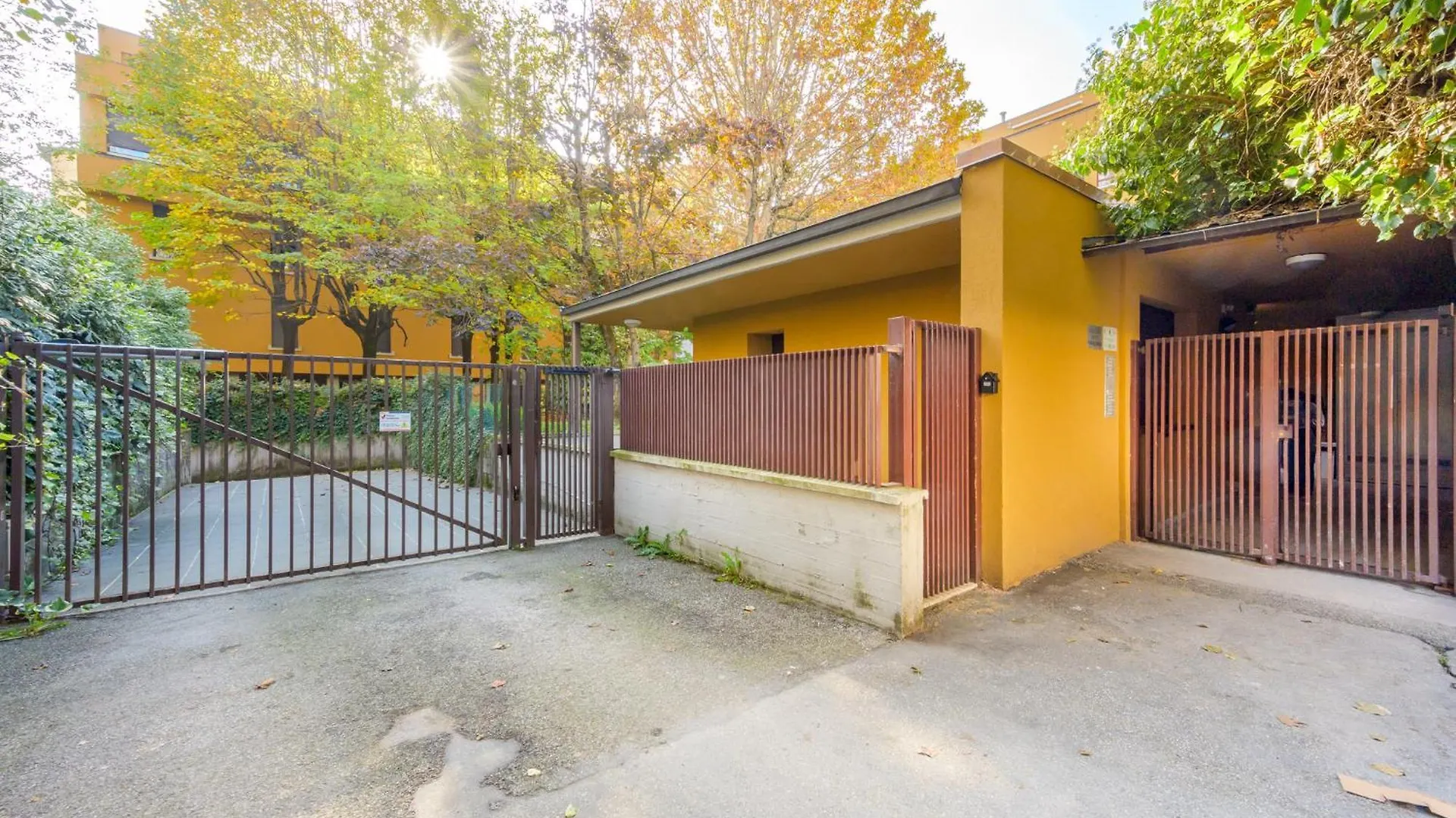 Apartment Ab Plus - Via Riva Di Reno 29 Bologna Italy