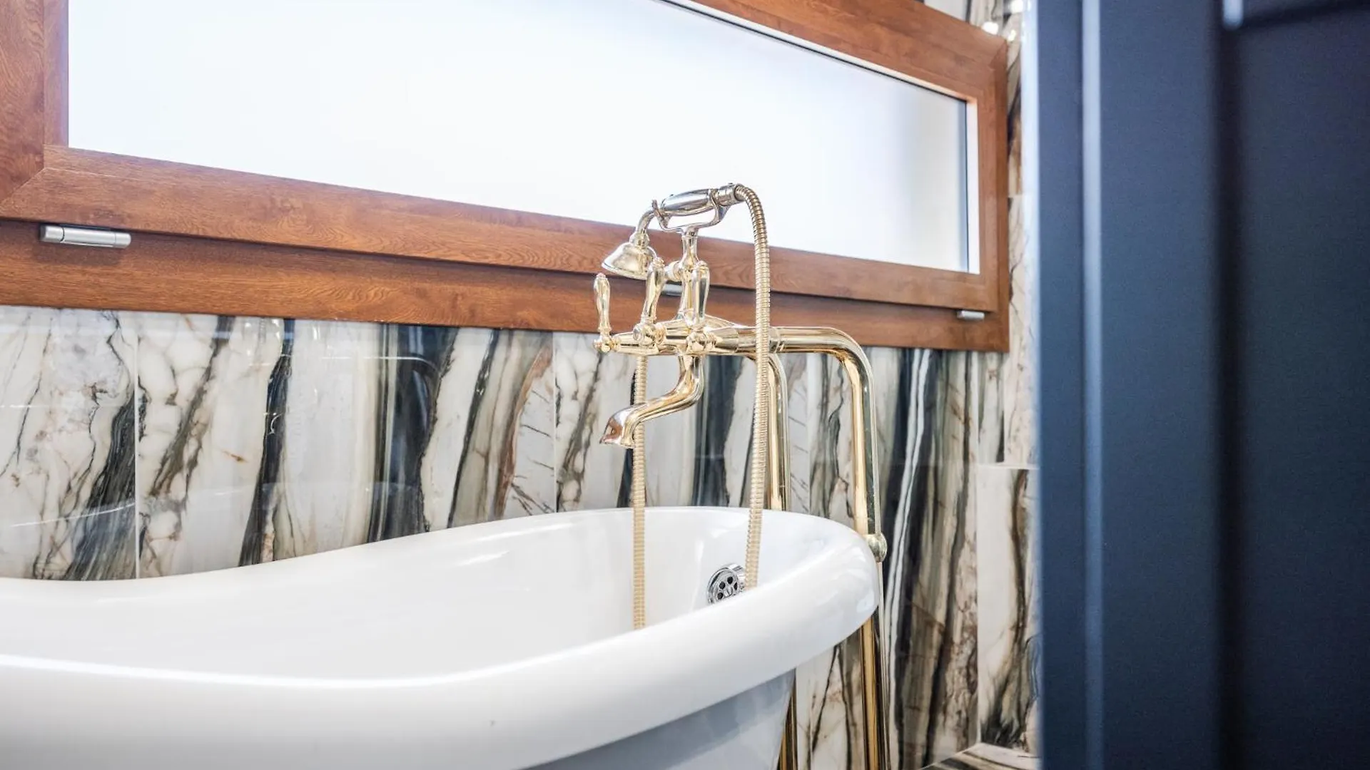 Ab Plus - Via Riva Di Reno 29 Bologna Apartment