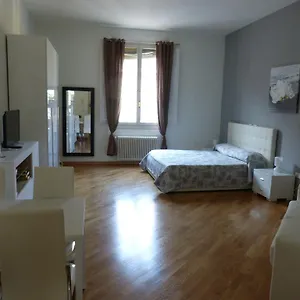Residenza Piazza Santo Stefano Appartement